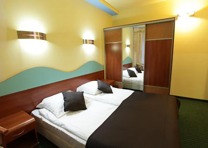 Arka Hotel 2*